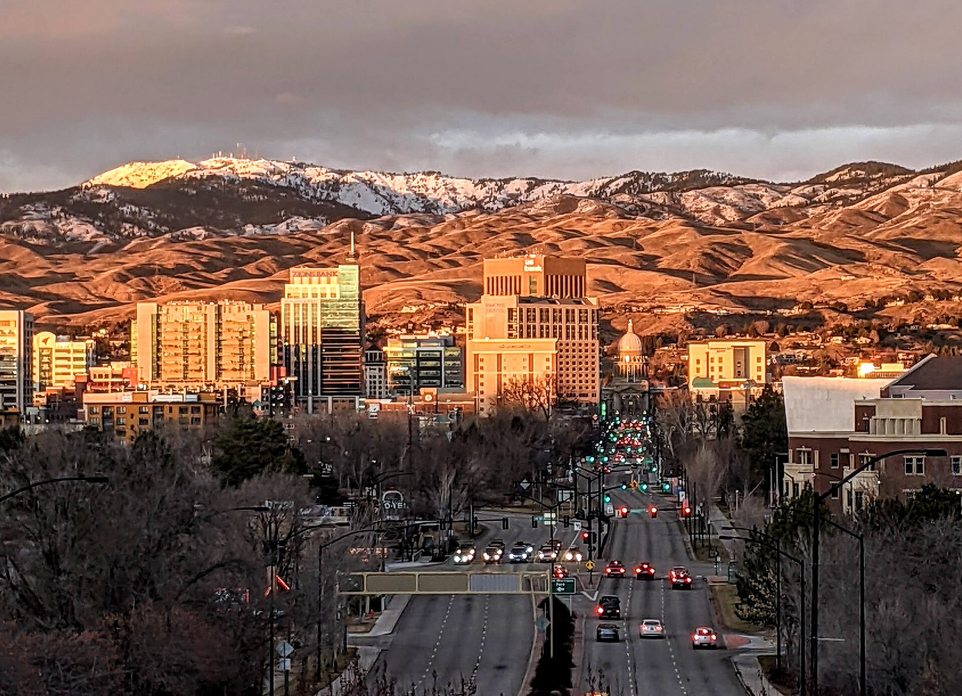 Downtown Boise and snow-lined foothills viewed along Capitol Boulevard